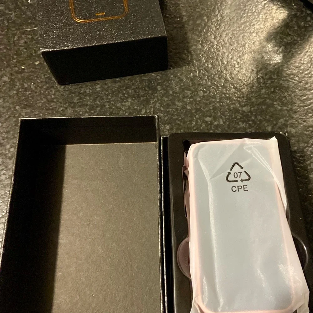 NIB Soyes XS18 pro max mini smartphone.